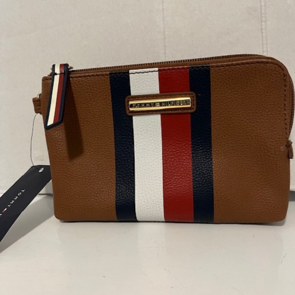 Tommy Hilfiger wristlet pouch.